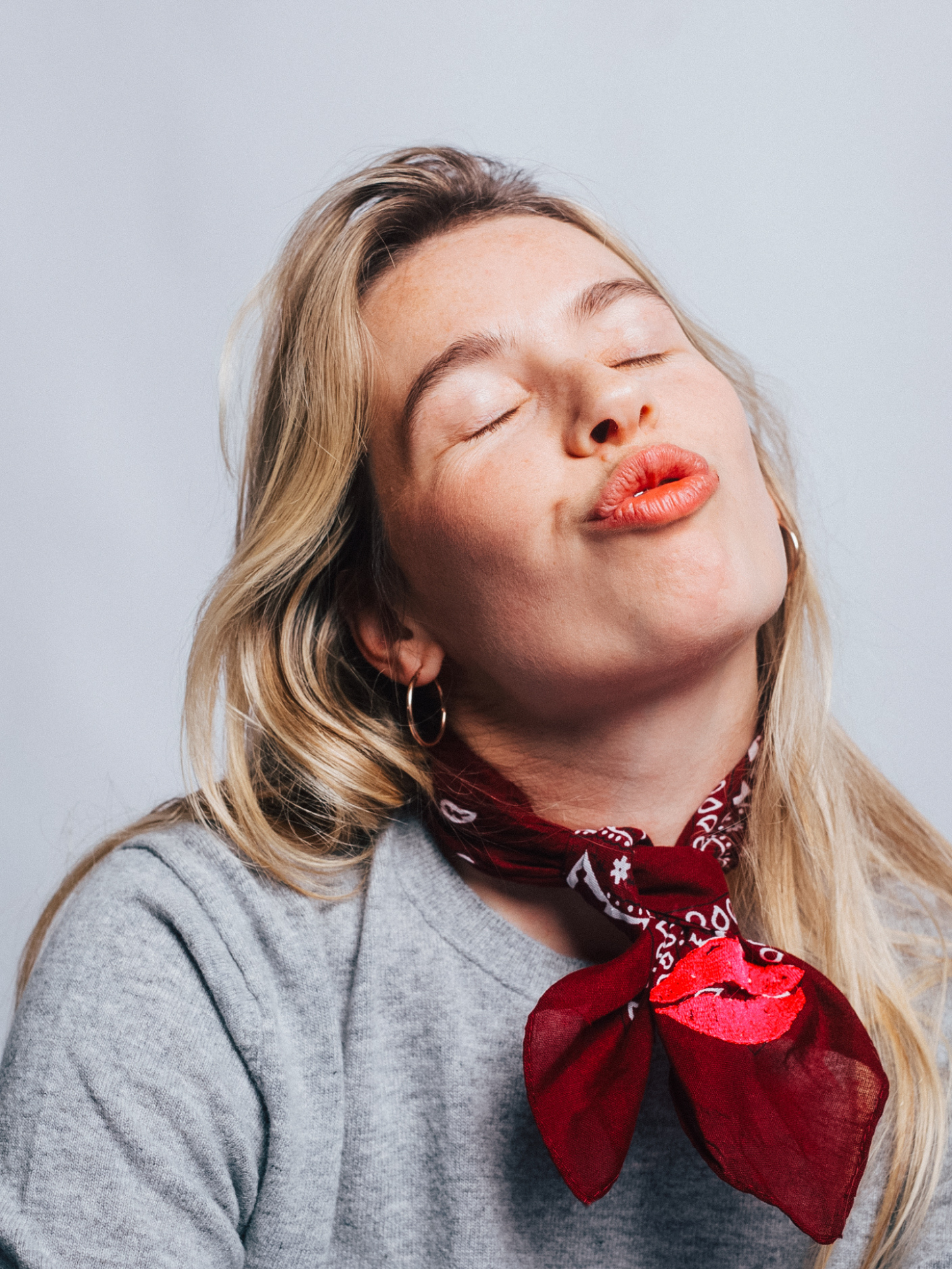 Flora Bandana Red Lips