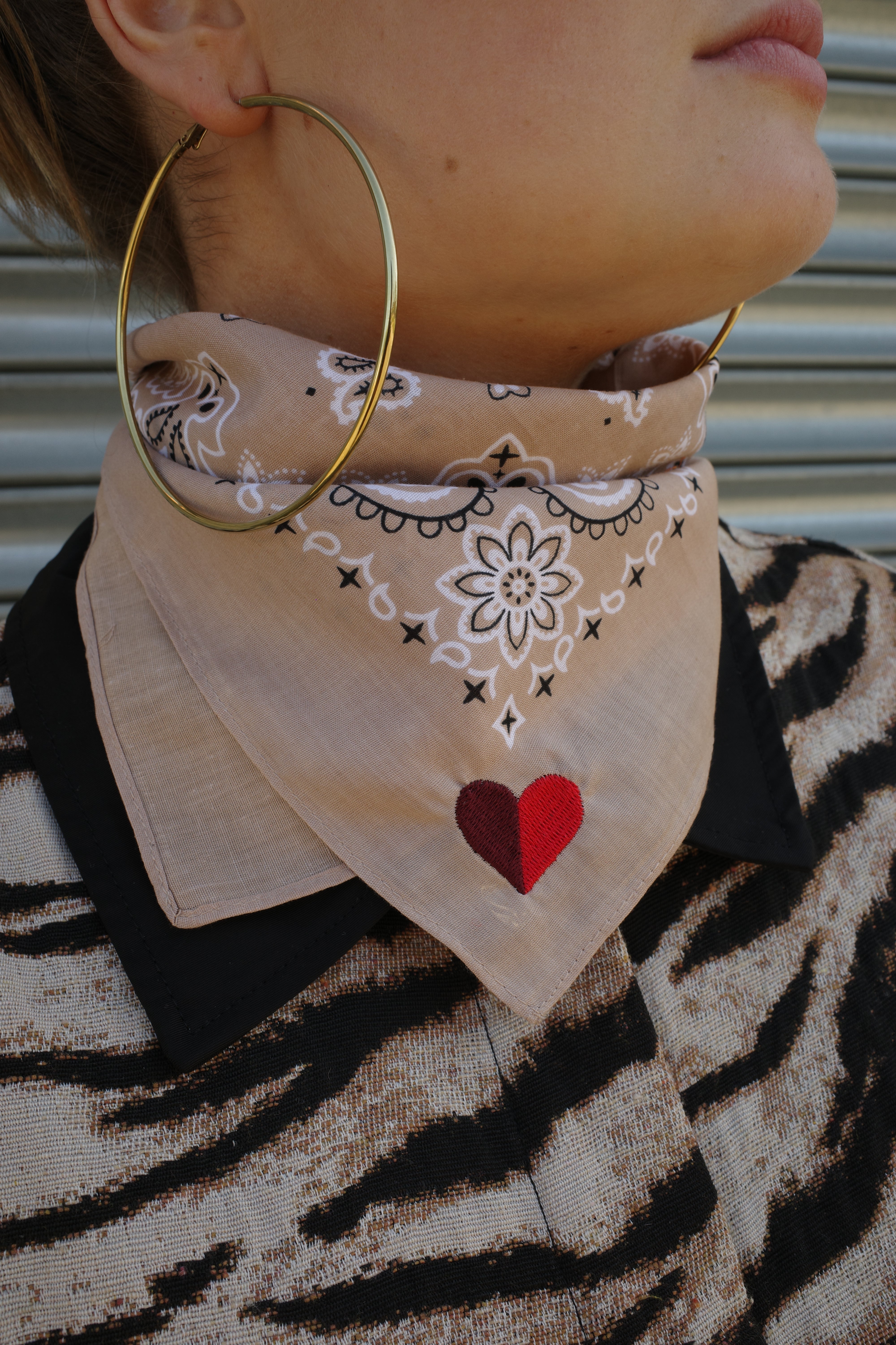 Twinning is winning bandana with ❤︎⁠ embrodery