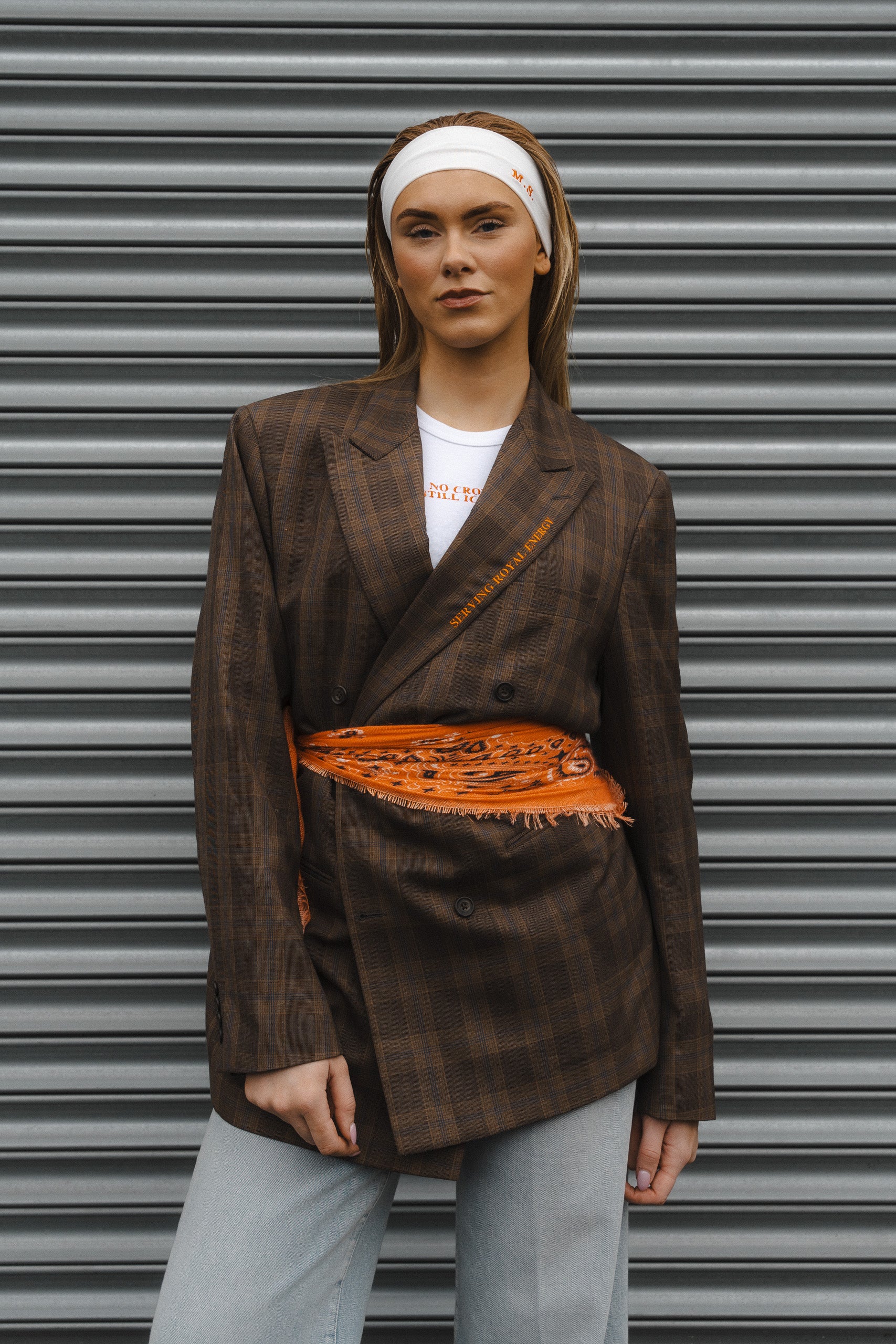 Serving royal energy blazer #15, size L, brown diamond